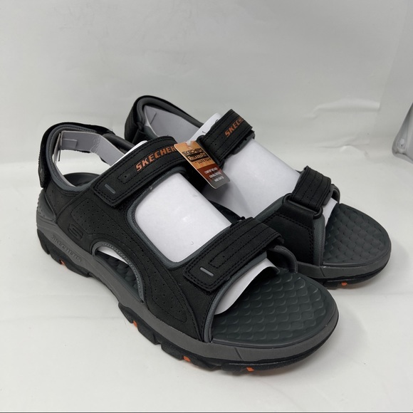 Skechers Vegan Relaxed Fit Tresman Garo Black Sandals - Picture 1 of 8
